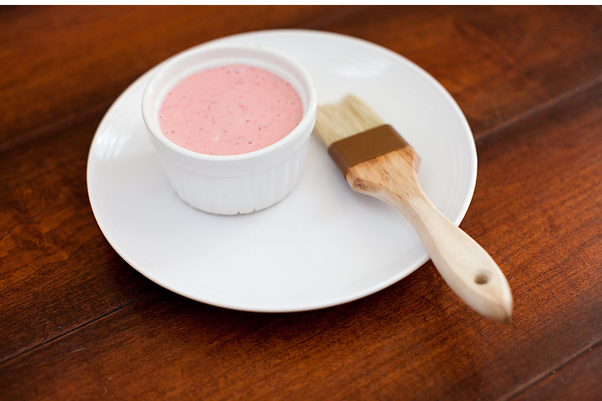 homemade strawberry facial mask