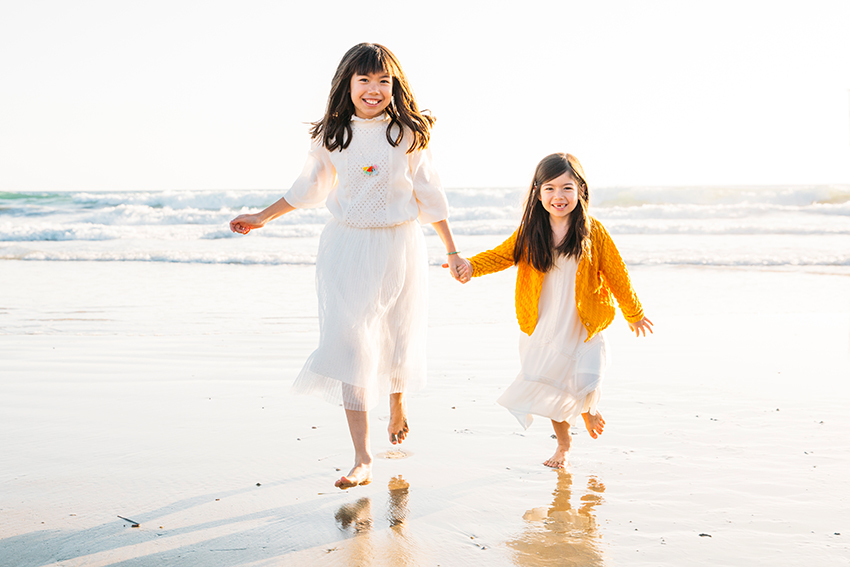 What to Wear for Outfits for Family Photos at the Beach