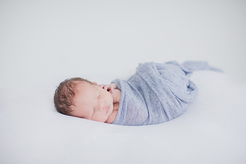 newborn photography poses